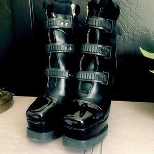 Dolls Kill - Like New Fashion Boot